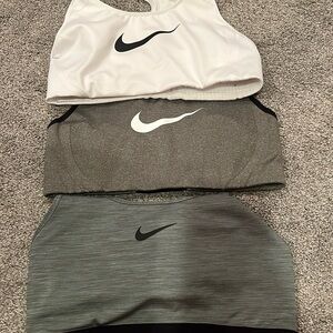 3 Nike sport Bras all 3 for 35 all size Medium
